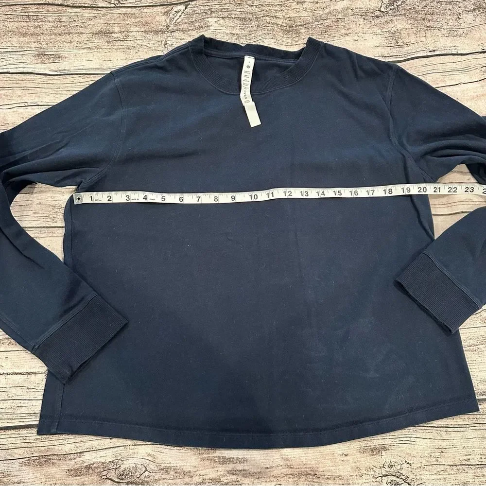 Perfectly Oversized Cropped Crew French Terry in Navy Size 8